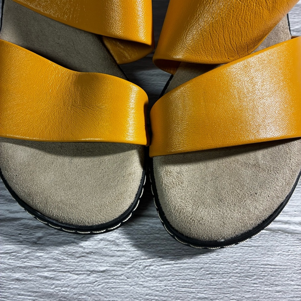 Jana Dark Yellow Gold Leather Two Strap Sandals Size US 7-7.5/EU38 - Picture 3 of 12
